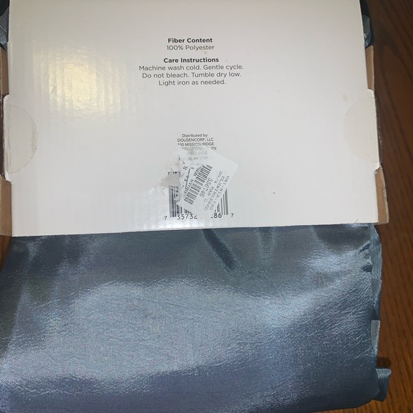 ๐บ๐ธCurtain combo๐บ๐ธ - Picture 3 of 4